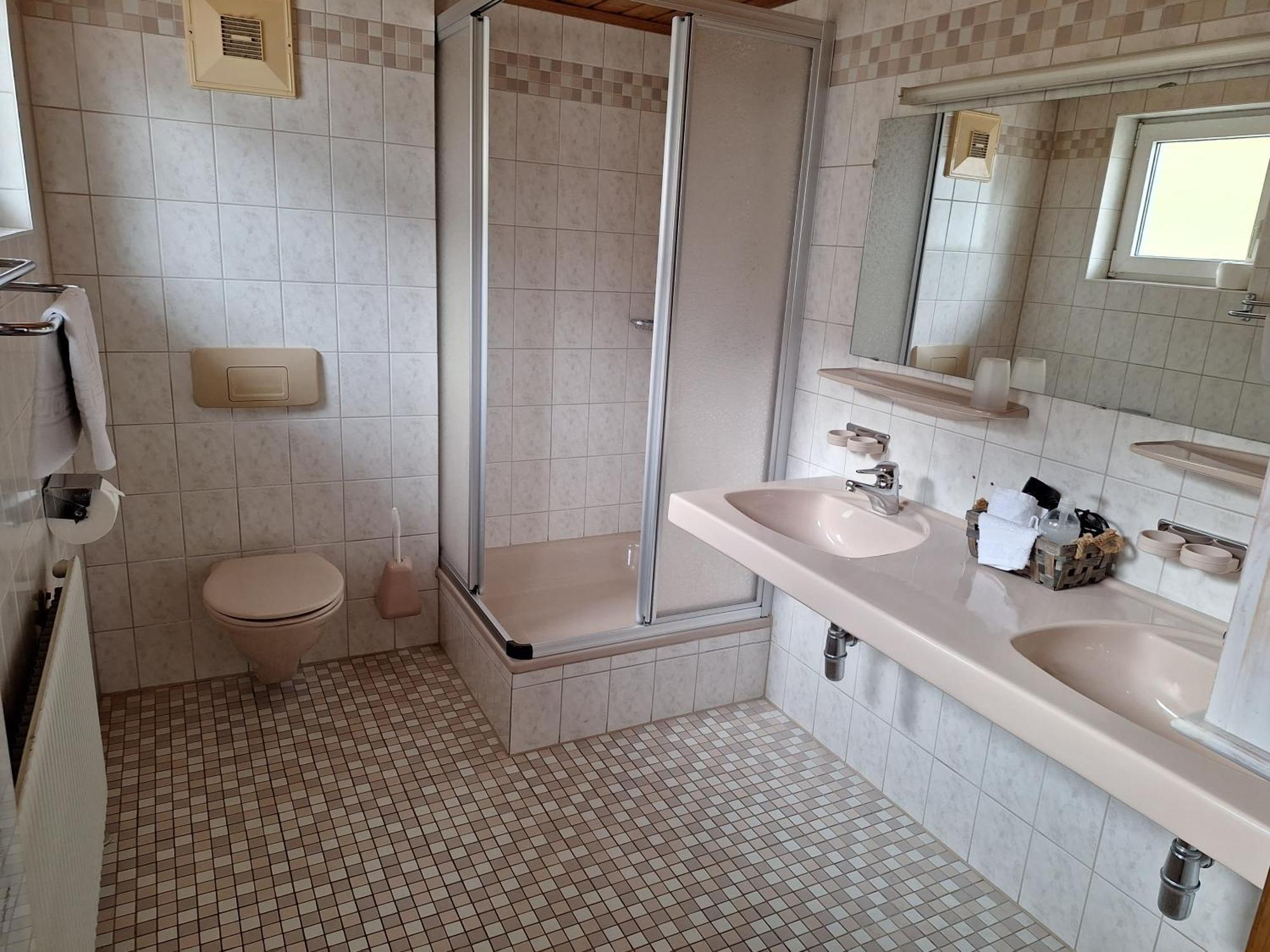 Berggasthof Schwaigerhof Haus im Ennstal Chambre photo